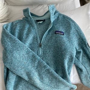 Blue Women’s “Better Sweater” 1/4 Zip Patagonia